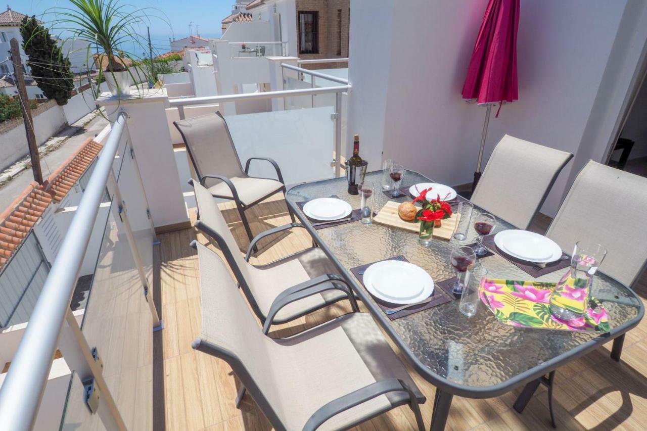 Nerja Paradise Rentals - Villa Topaz Екстер'єр фото